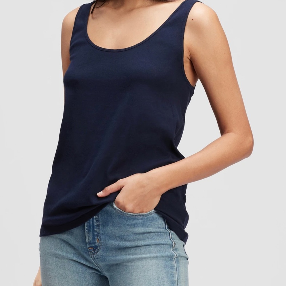 Women’s Gap Navy Favorite Tank Top Size XL